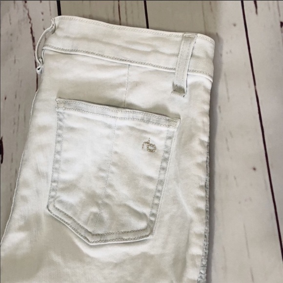 Rag and Bone light wash jeans - Picture 7 of 8